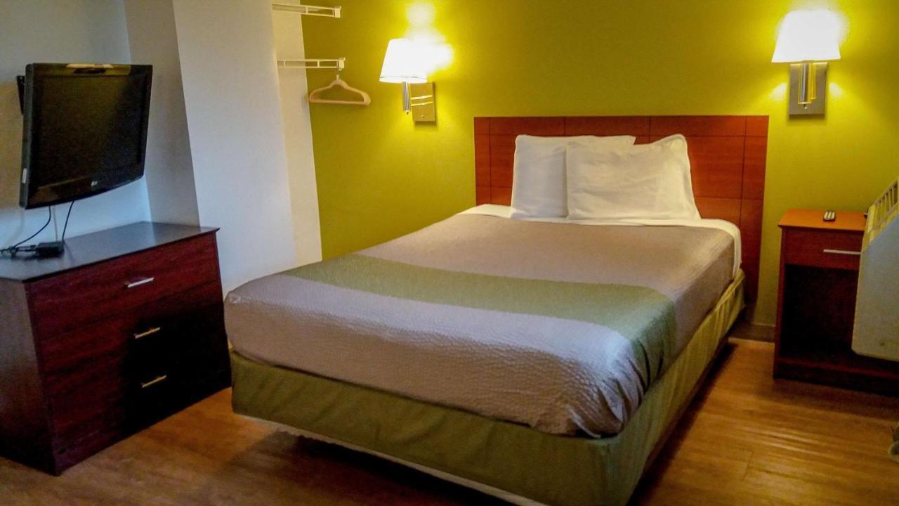 Motel 6-Greensboro, Nc - I-40 ภายนอก รูปภาพ